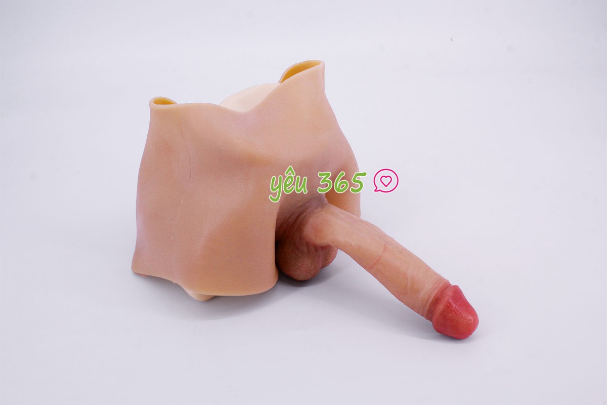 Quần silicon gắn dương vật giả rỗng ruột siêu mềm - Ảnh 2